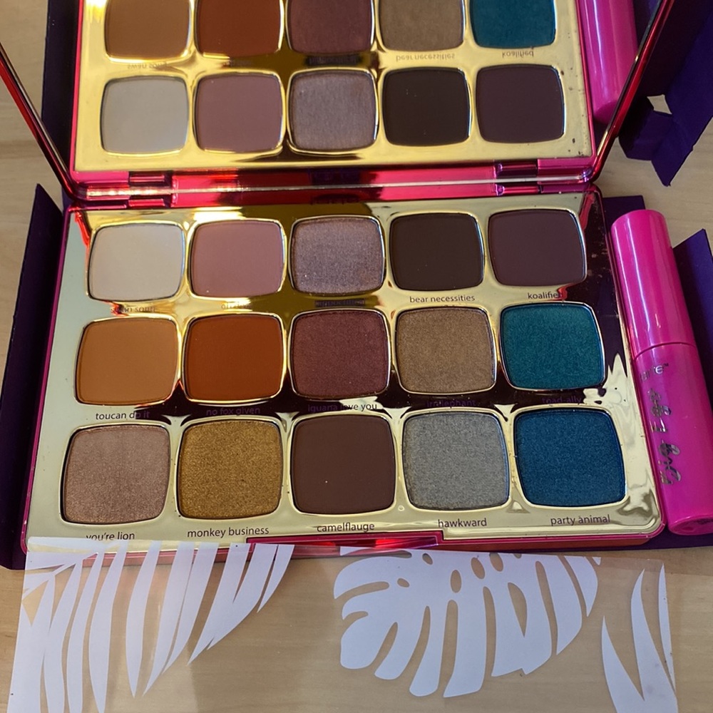 Makeup! NEW Unleashed eyeshadow palette and travel size mascara